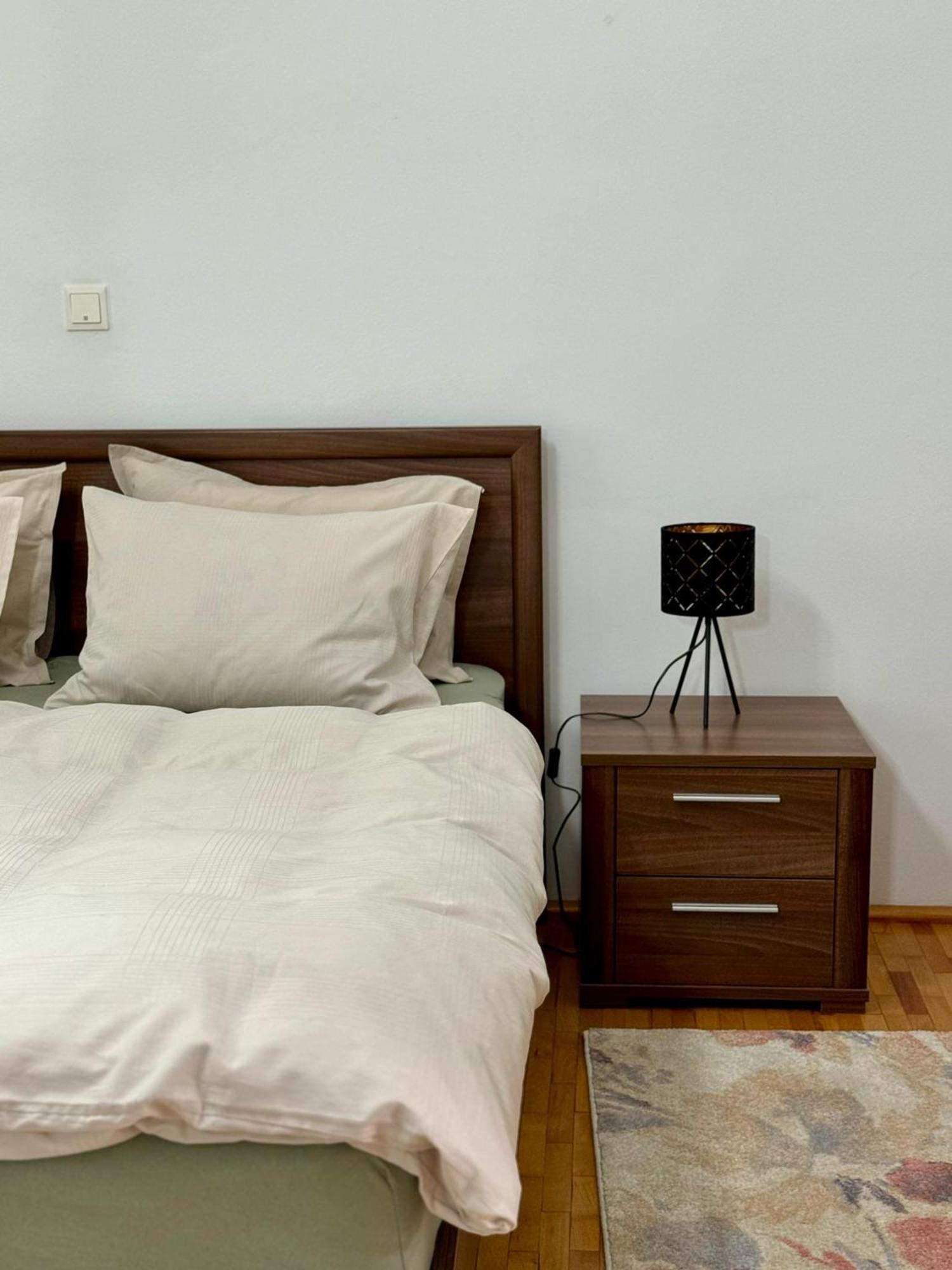 Apartament Victoria Timisoara Esterno foto